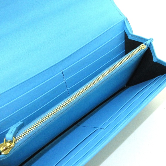 FENDI Baguette Wallet - Picture 8 of 9